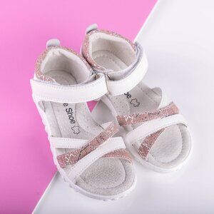 Girls White Leather Sandals. Size 9.5